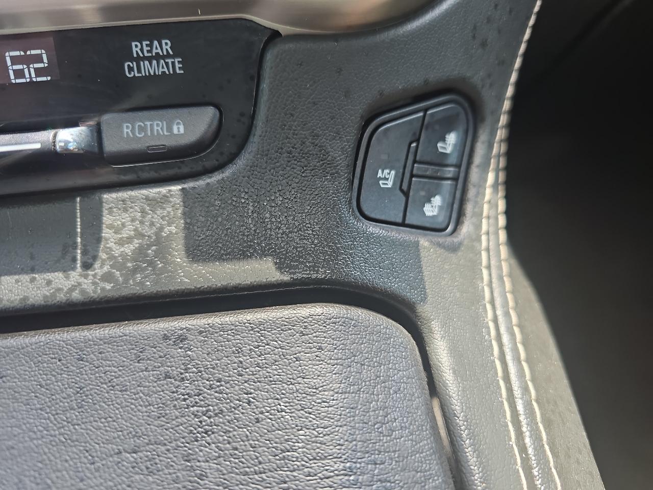 GMC Yukon Denali 4WD 2016