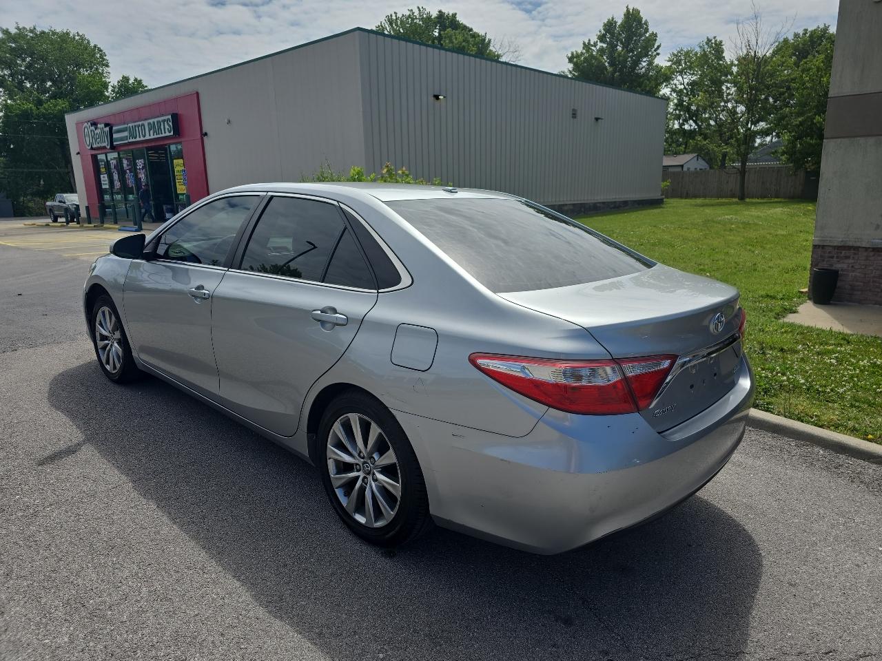Toyota Camry XLE 2017