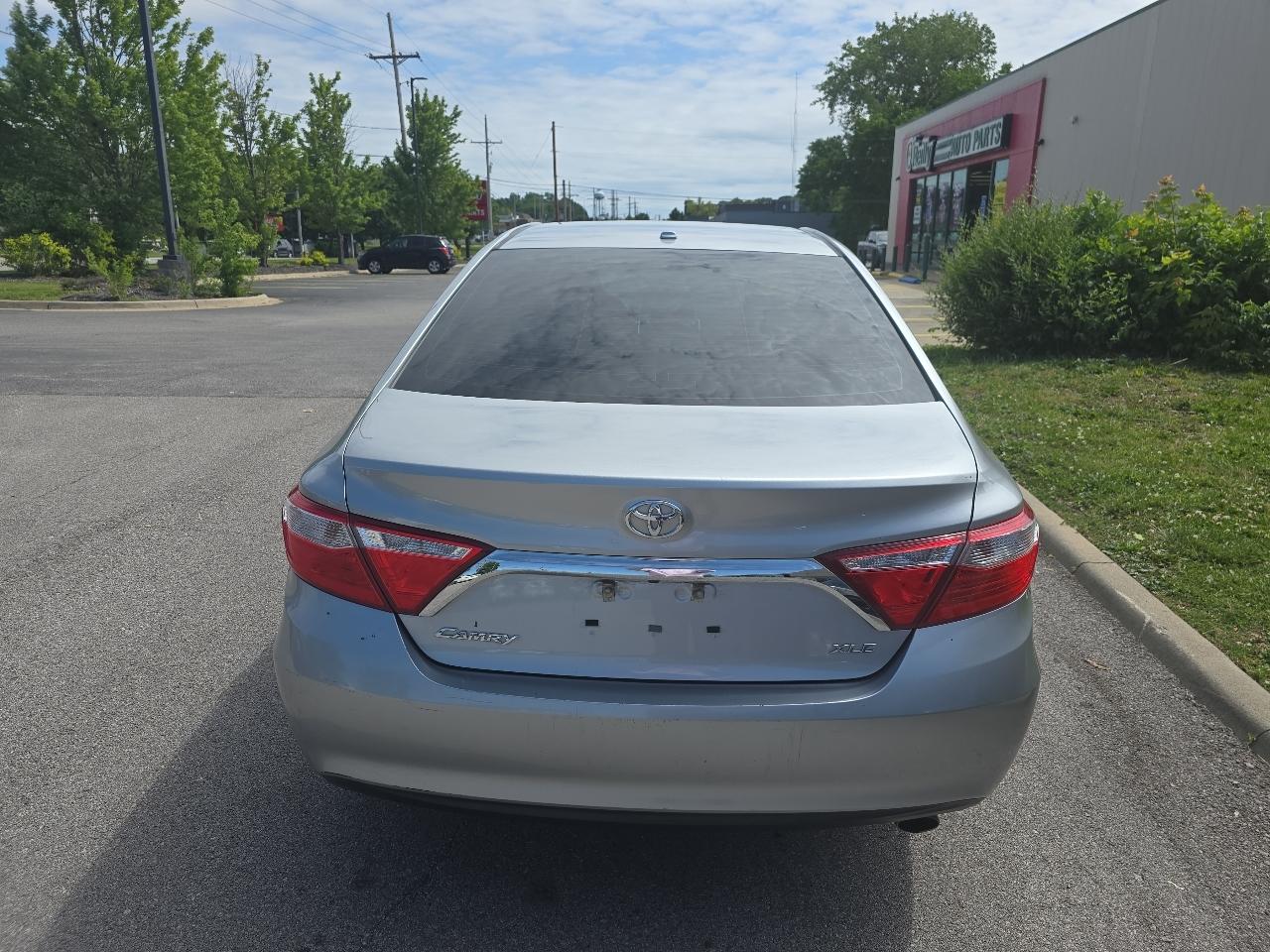 Toyota Camry XLE 2017