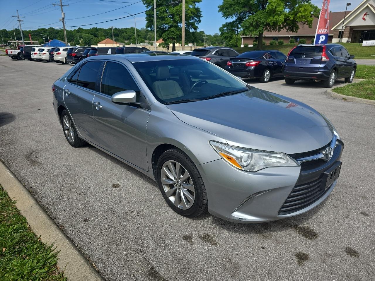 Toyota Camry XLE 2017