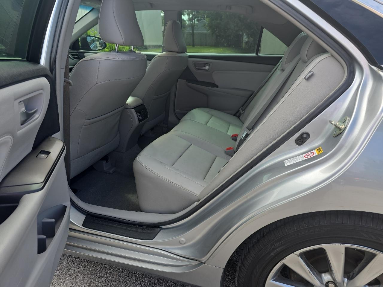 Toyota Camry XLE 2017
