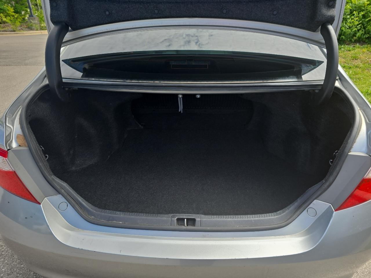 Toyota Camry XLE 2017