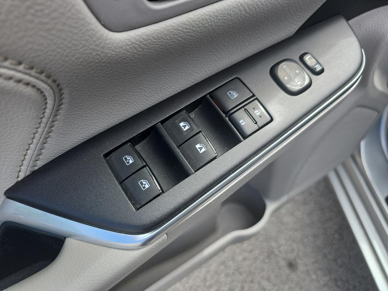 Toyota Camry XLE 2017
