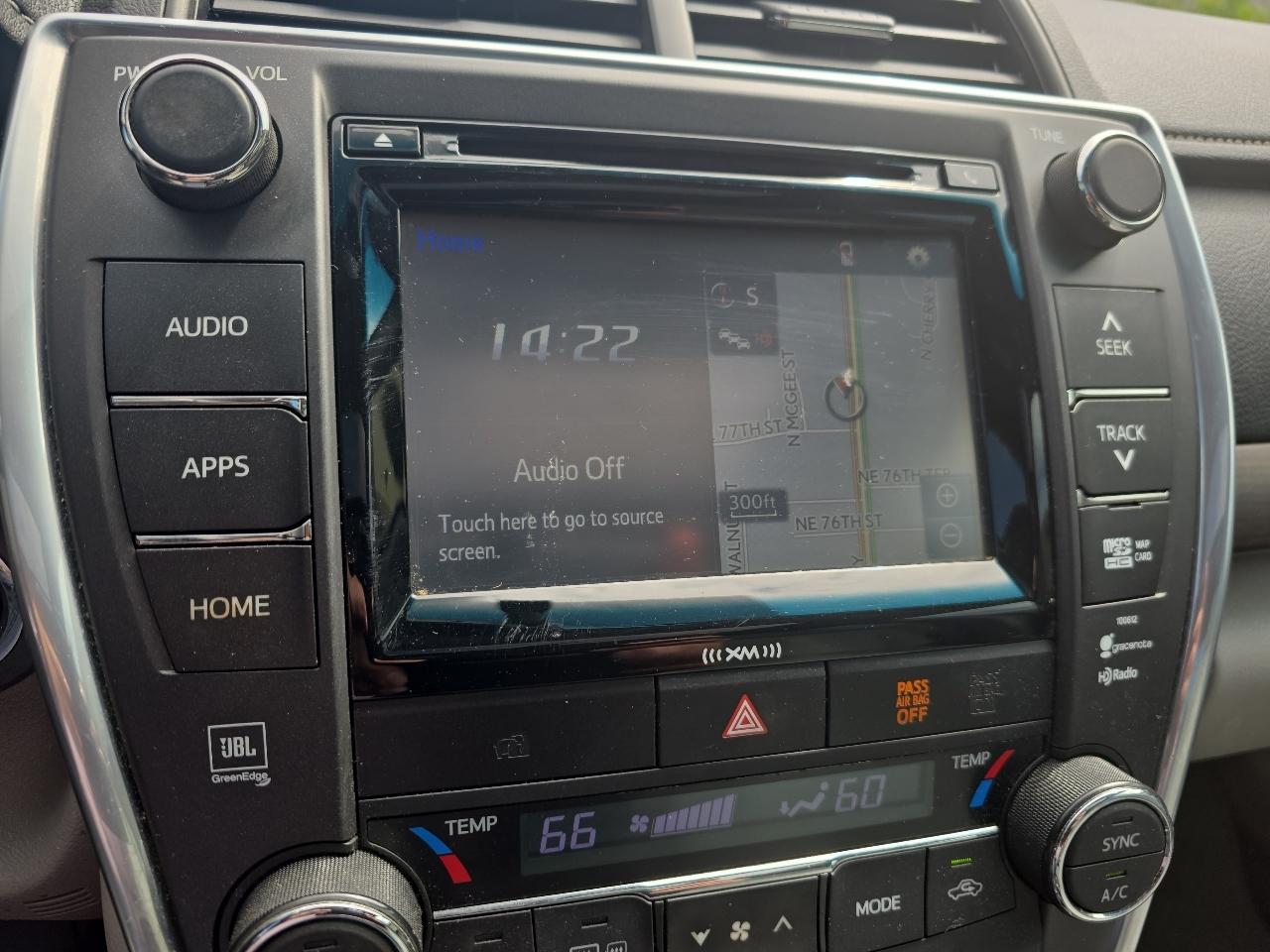 Toyota Camry XLE 2017
