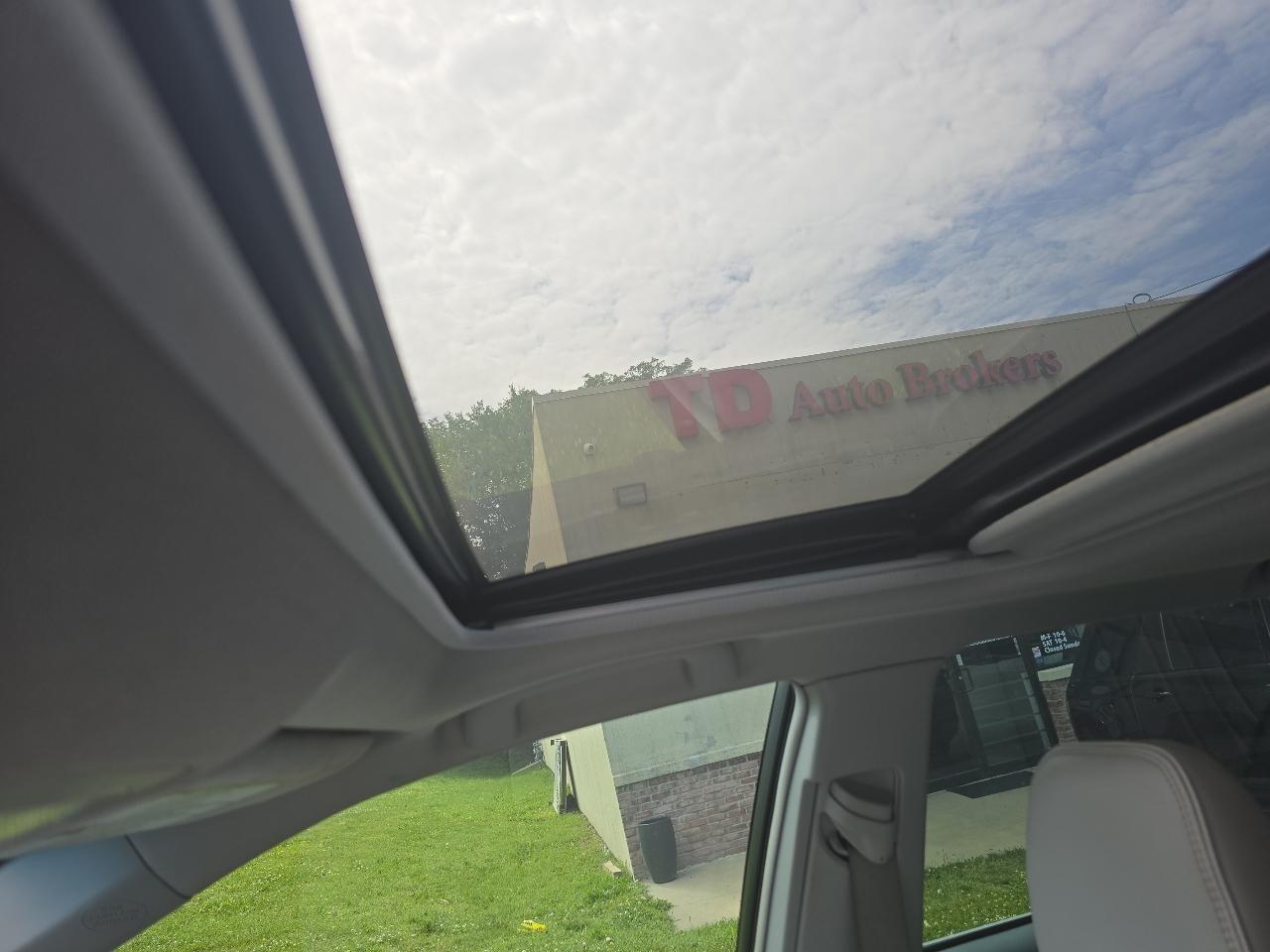 Toyota Camry XLE 2017