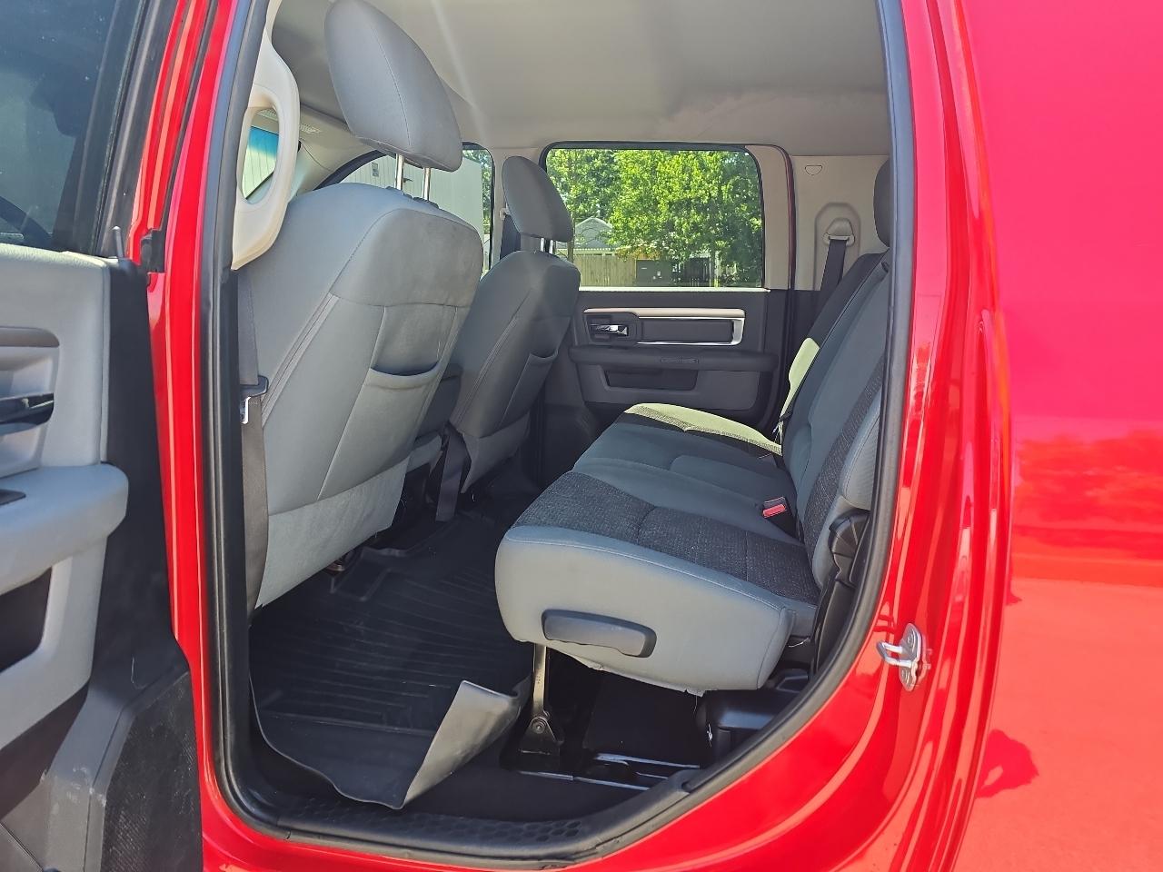 RAM 3500 SLT Mega Cab 4WD 2014