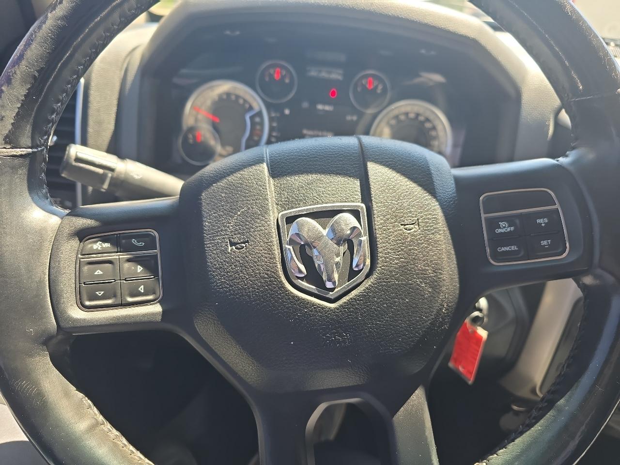 RAM 3500 SLT Mega Cab 4WD 2014