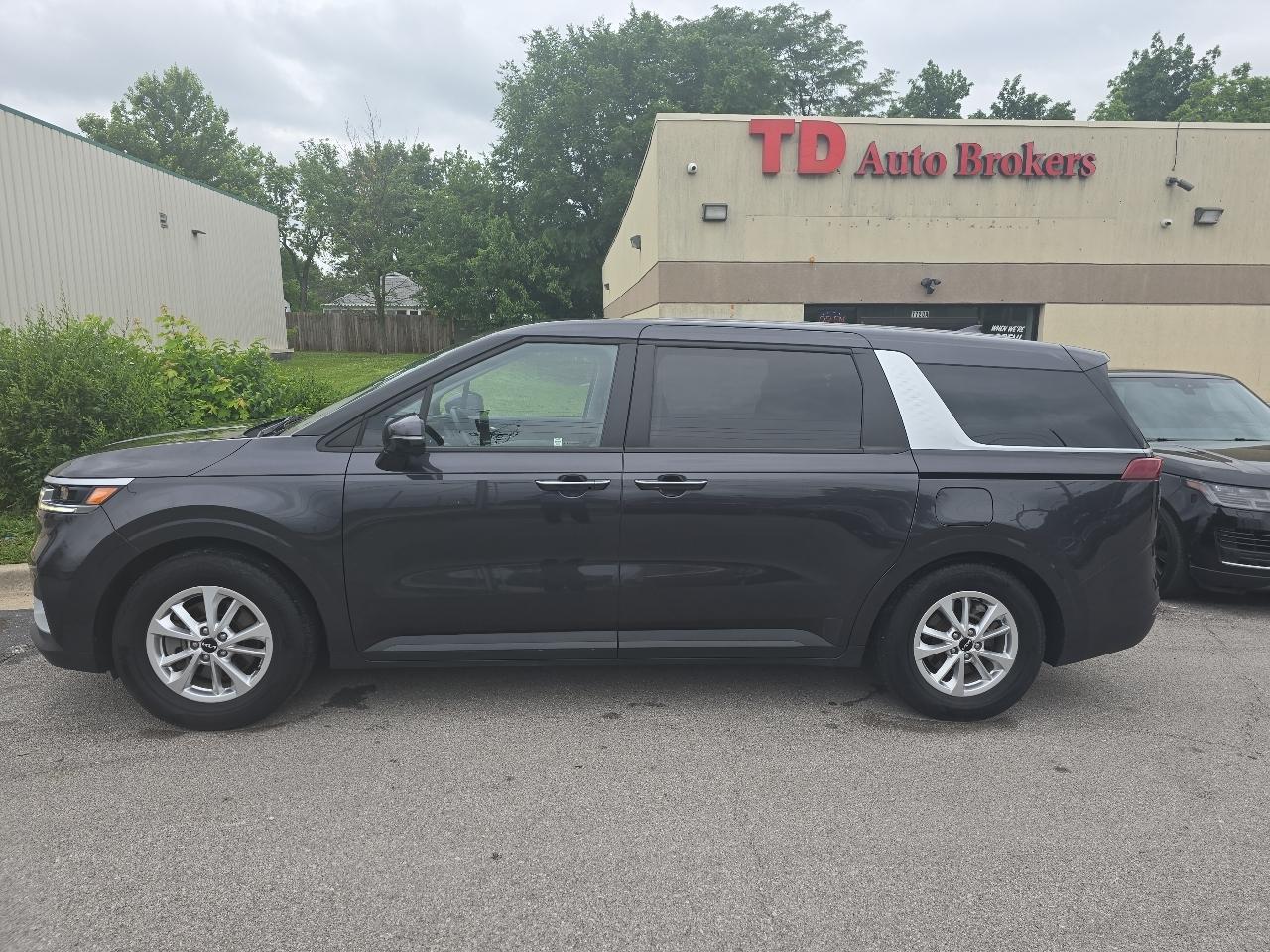Kia Carnival LX Seat Package 2022