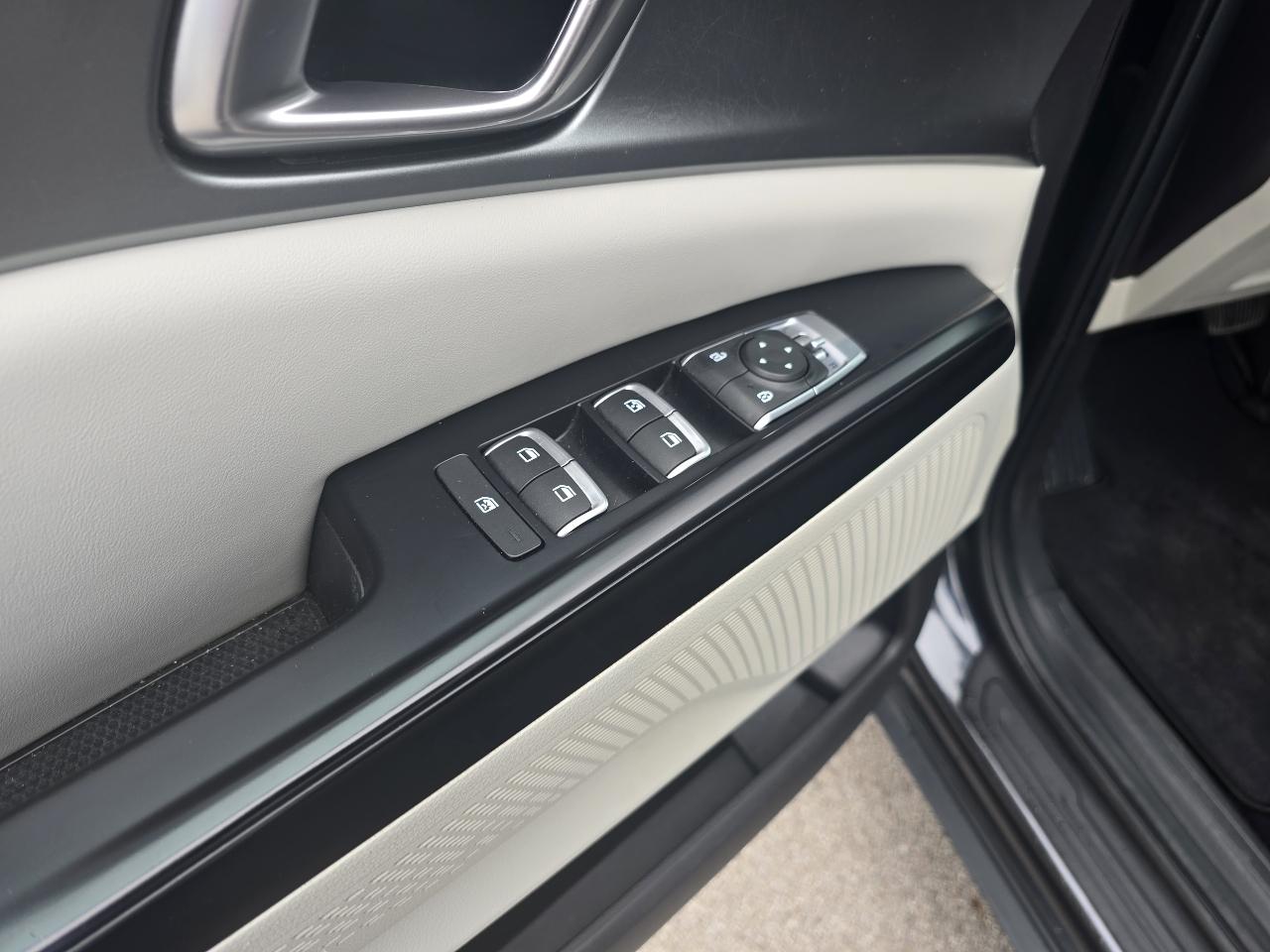 Kia Carnival LX Seat Package 2022