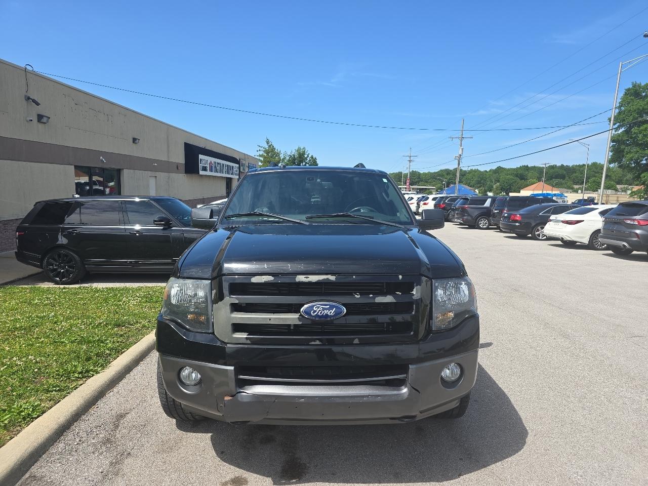 Ford Expedition XLT 4WD 2012