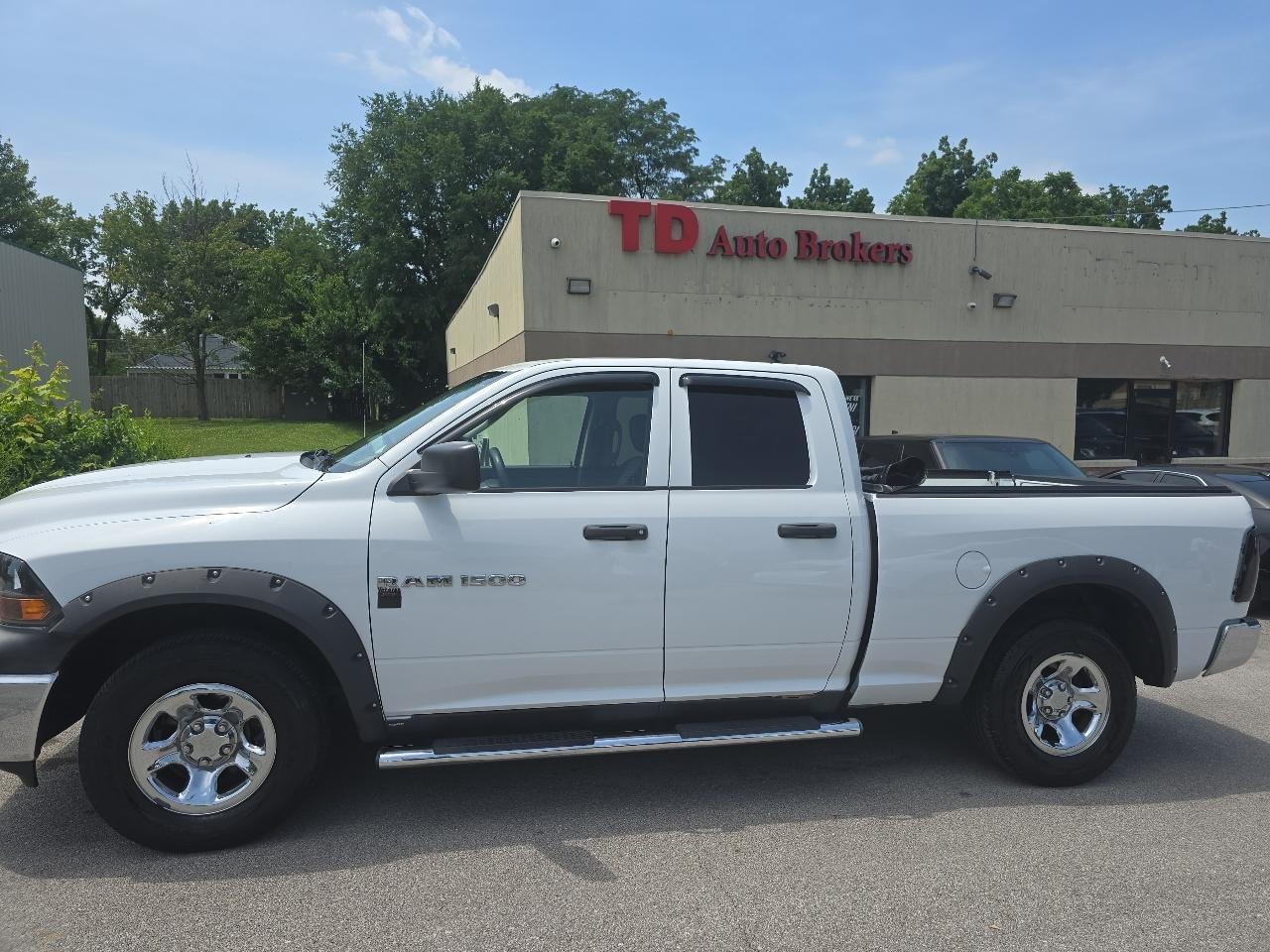 RAM 1500 ST Quad Cab 4WD 2012