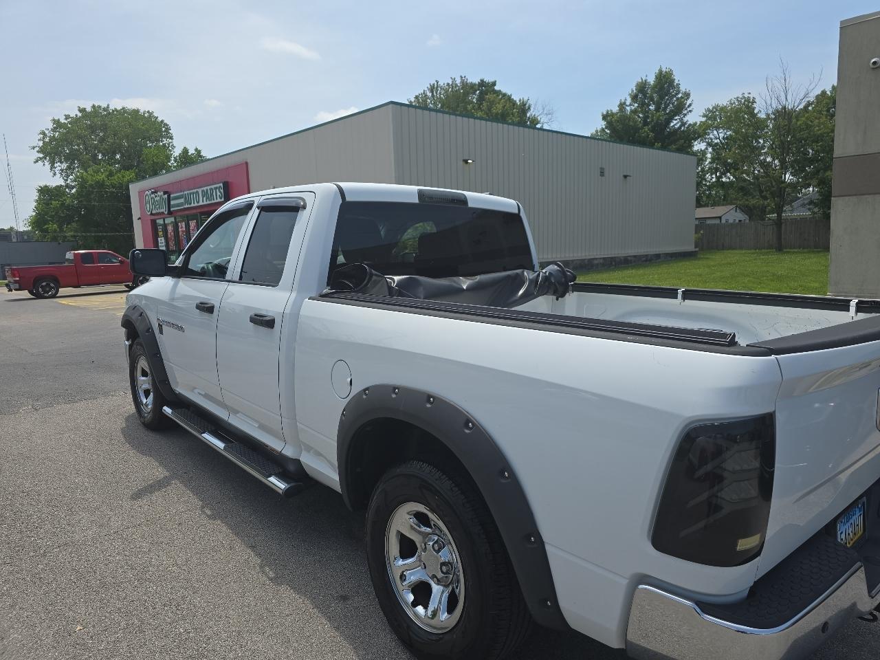 RAM 1500 ST Quad Cab 4WD 2012