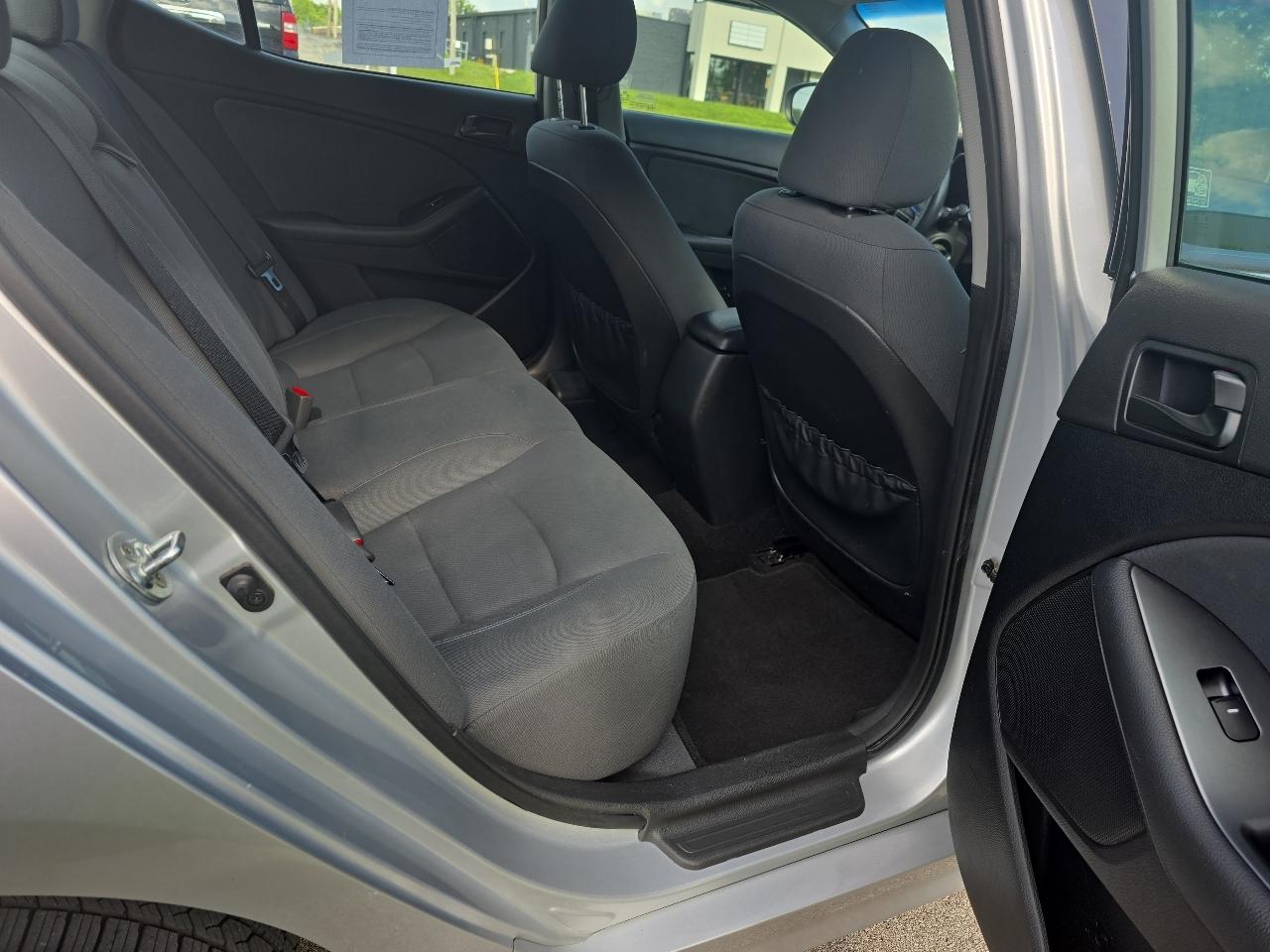 Kia Optima LX 2015