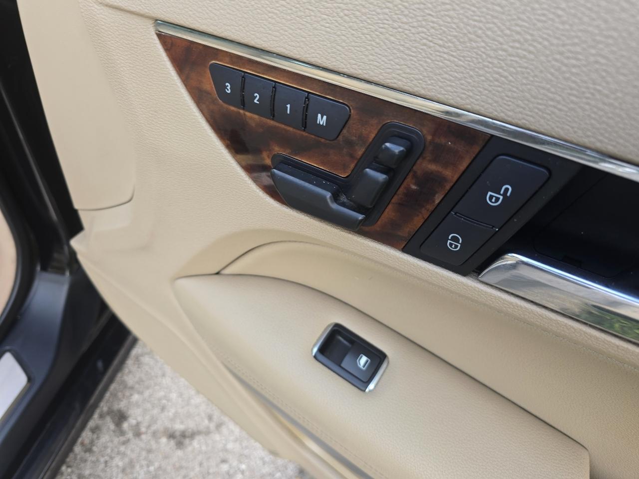 Mercedes-Benz E-Class E350 Cabriolet 2012