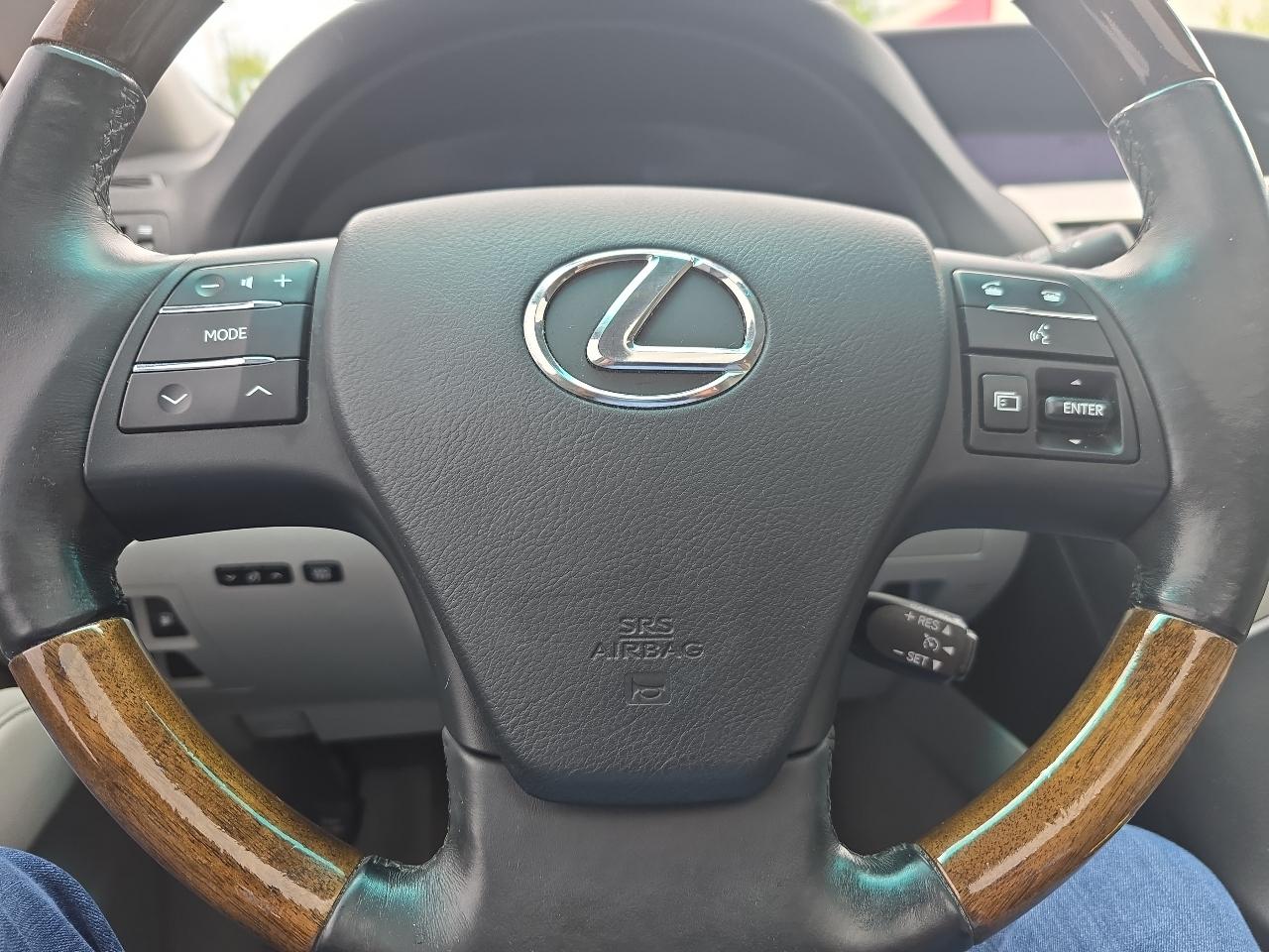 Lexus RX 350 FWD 2010