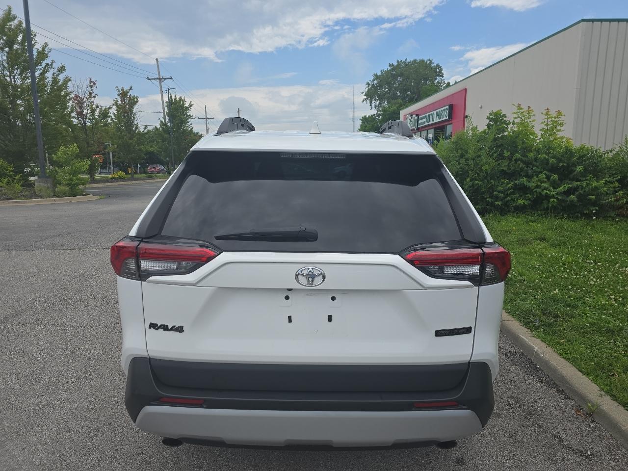 Toyota RAV4 Adventure AWD 2023