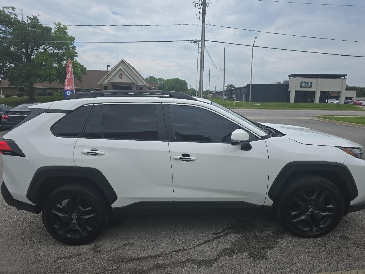 Toyota RAV4 Adventure AWD 2023