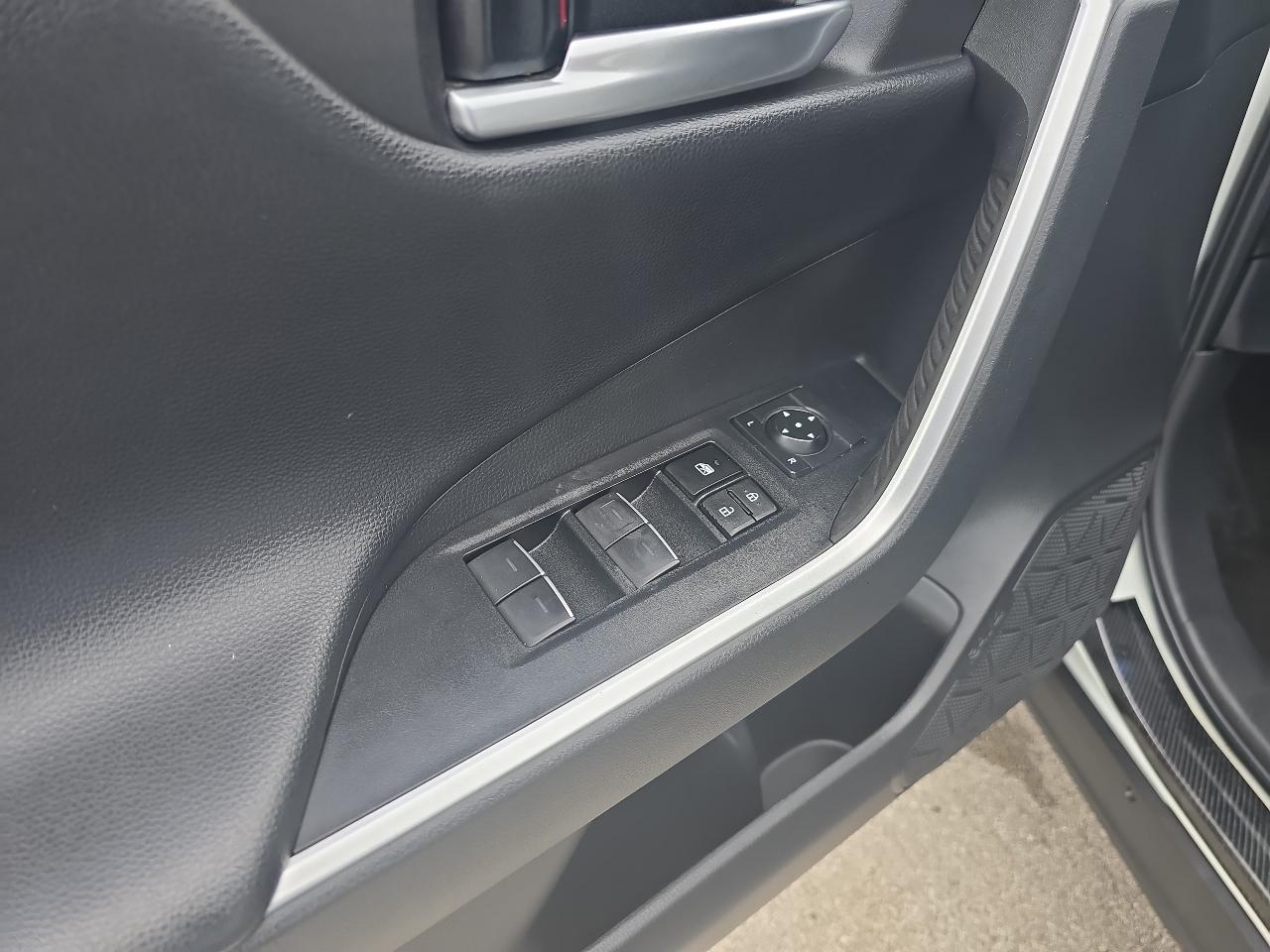 Toyota RAV4 Adventure AWD 2023