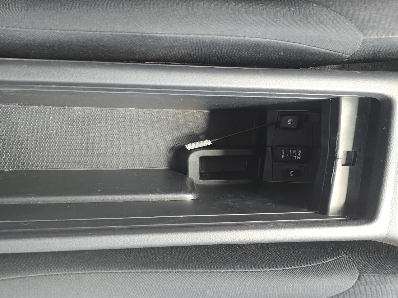 Honda CR-V LX 4WD 5-Speed AT 2013
