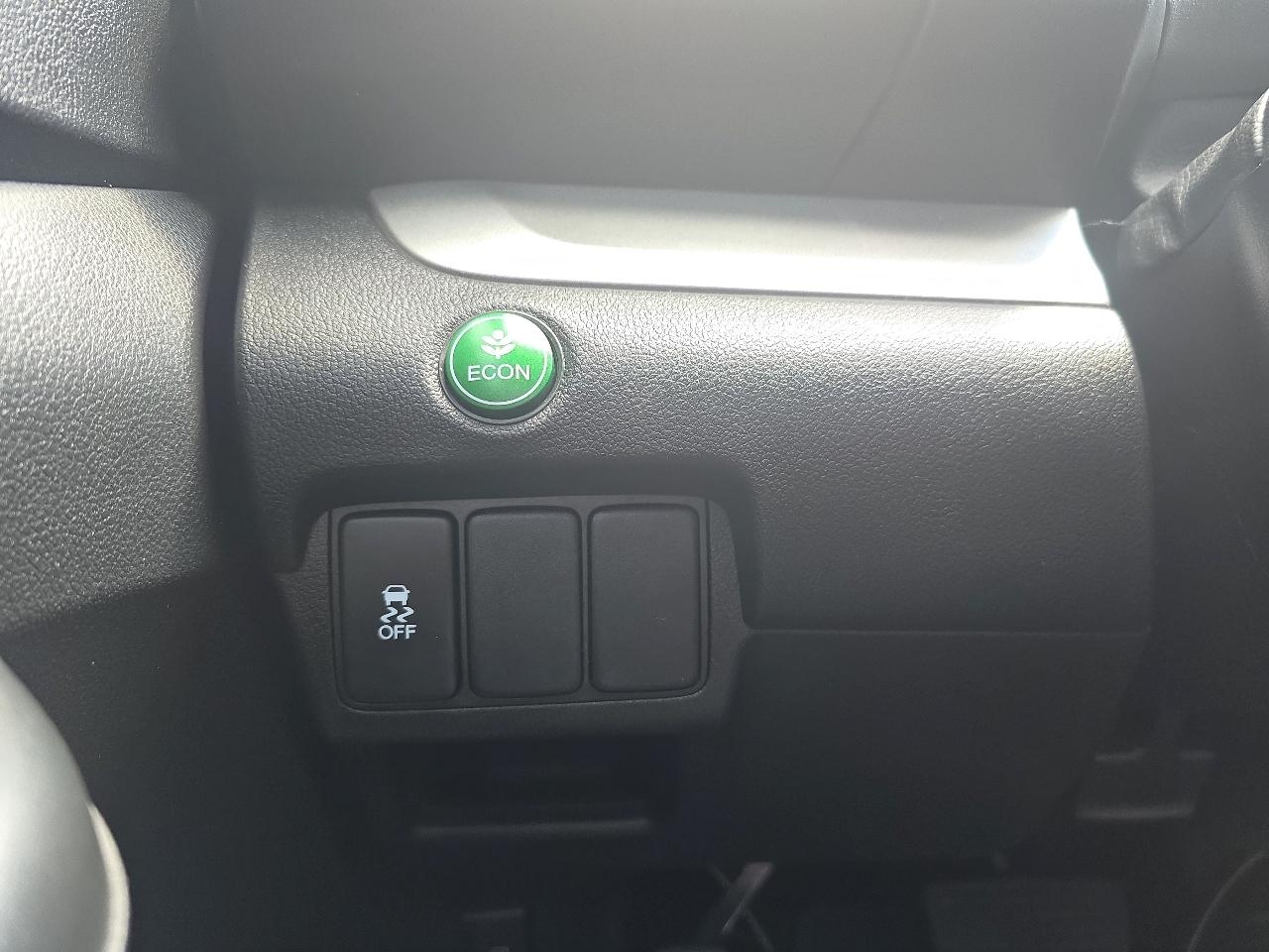 Honda CR-V LX 4WD 5-Speed AT 2013