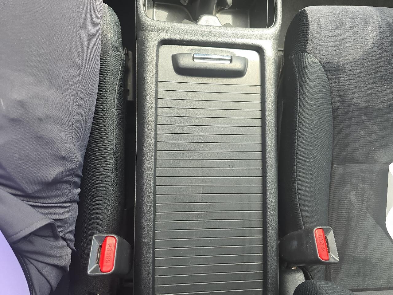 Honda CR-V LX 4WD 5-Speed AT 2013