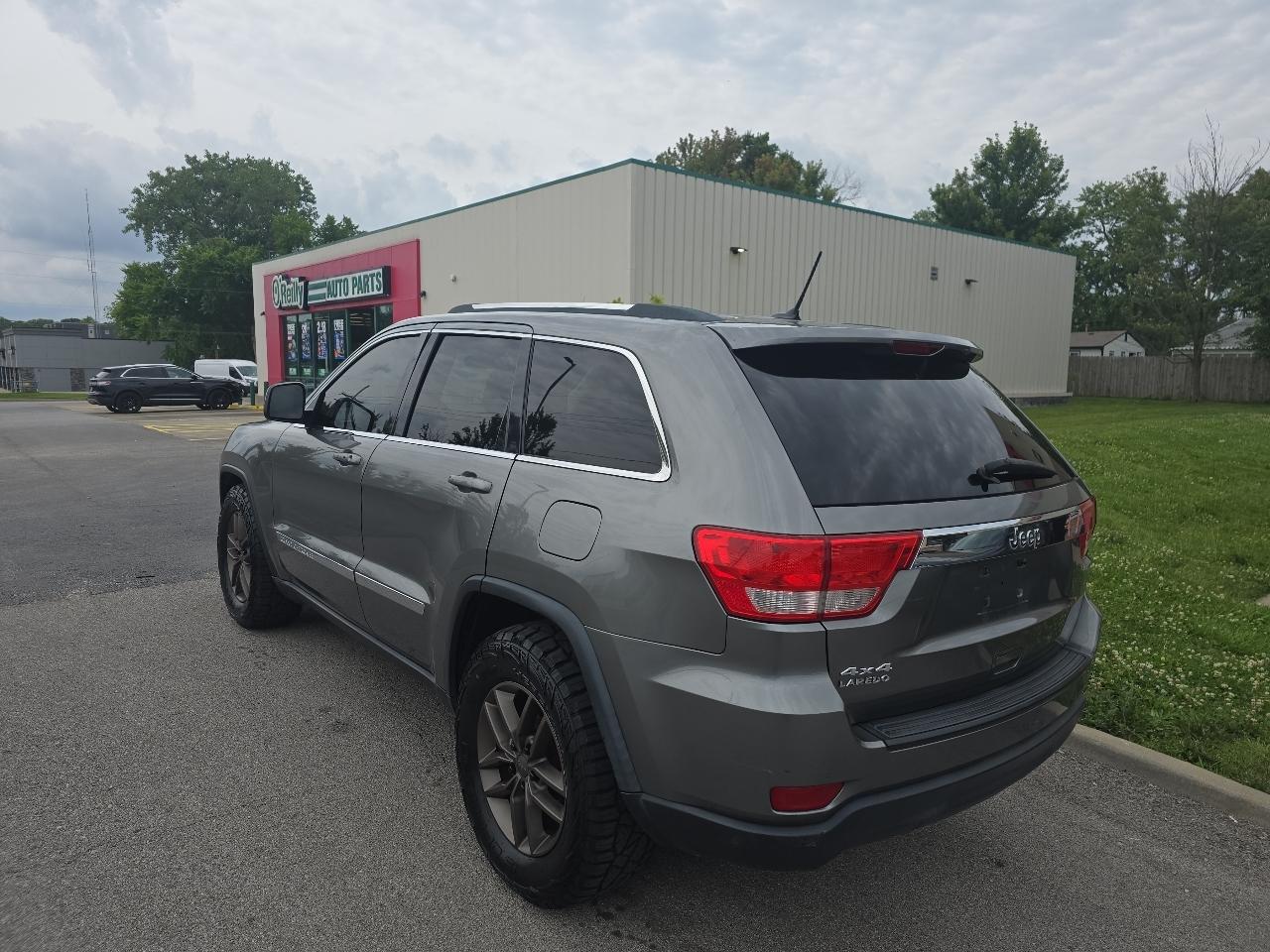 Jeep Grand Cherokee Laredo 4WD 2013