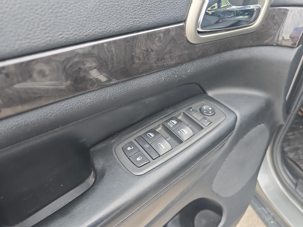 Jeep Grand Cherokee Laredo 4WD 2013