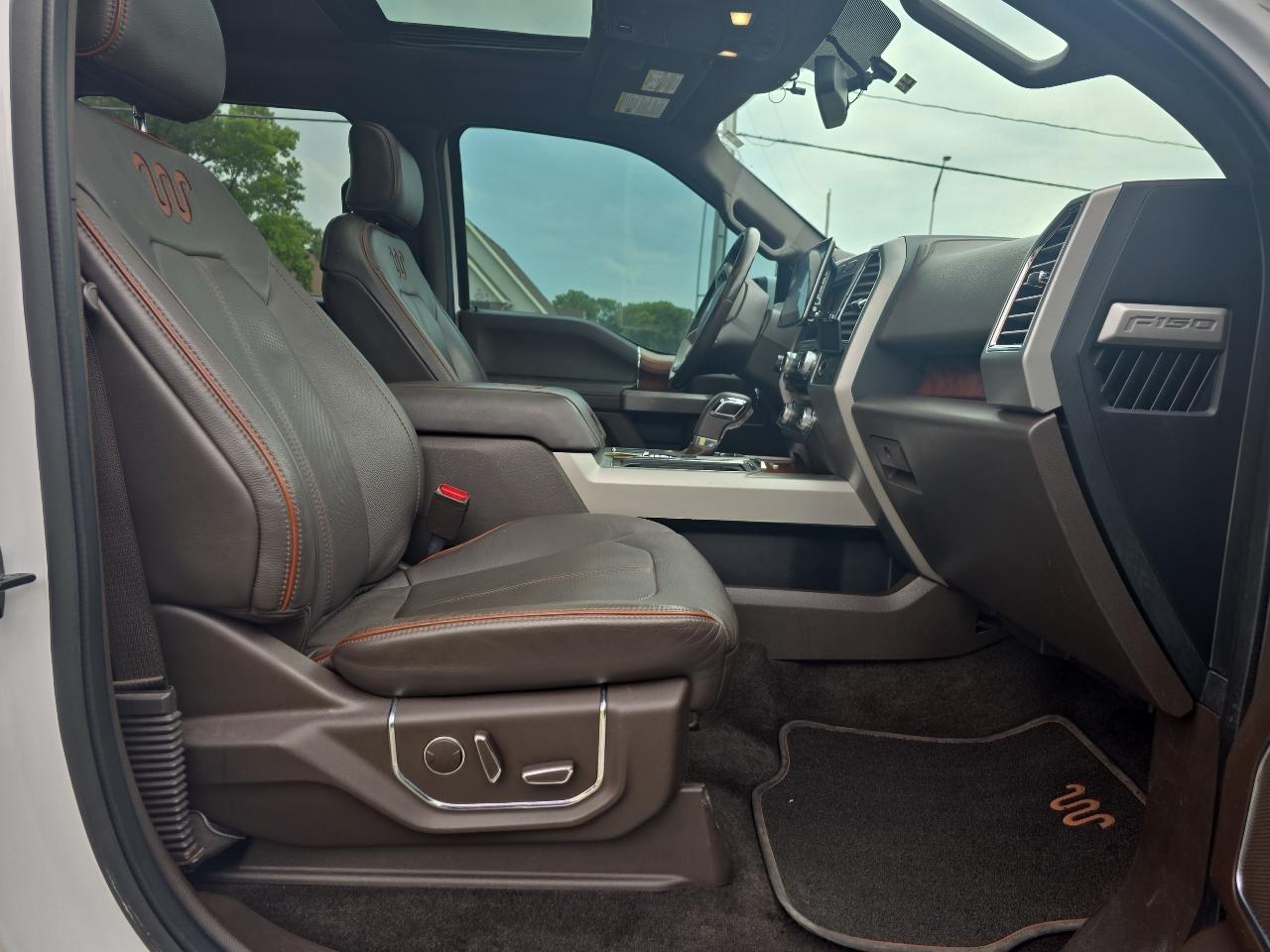 Ford F-150 4WD SuperCrew 145" King Ranch 2017