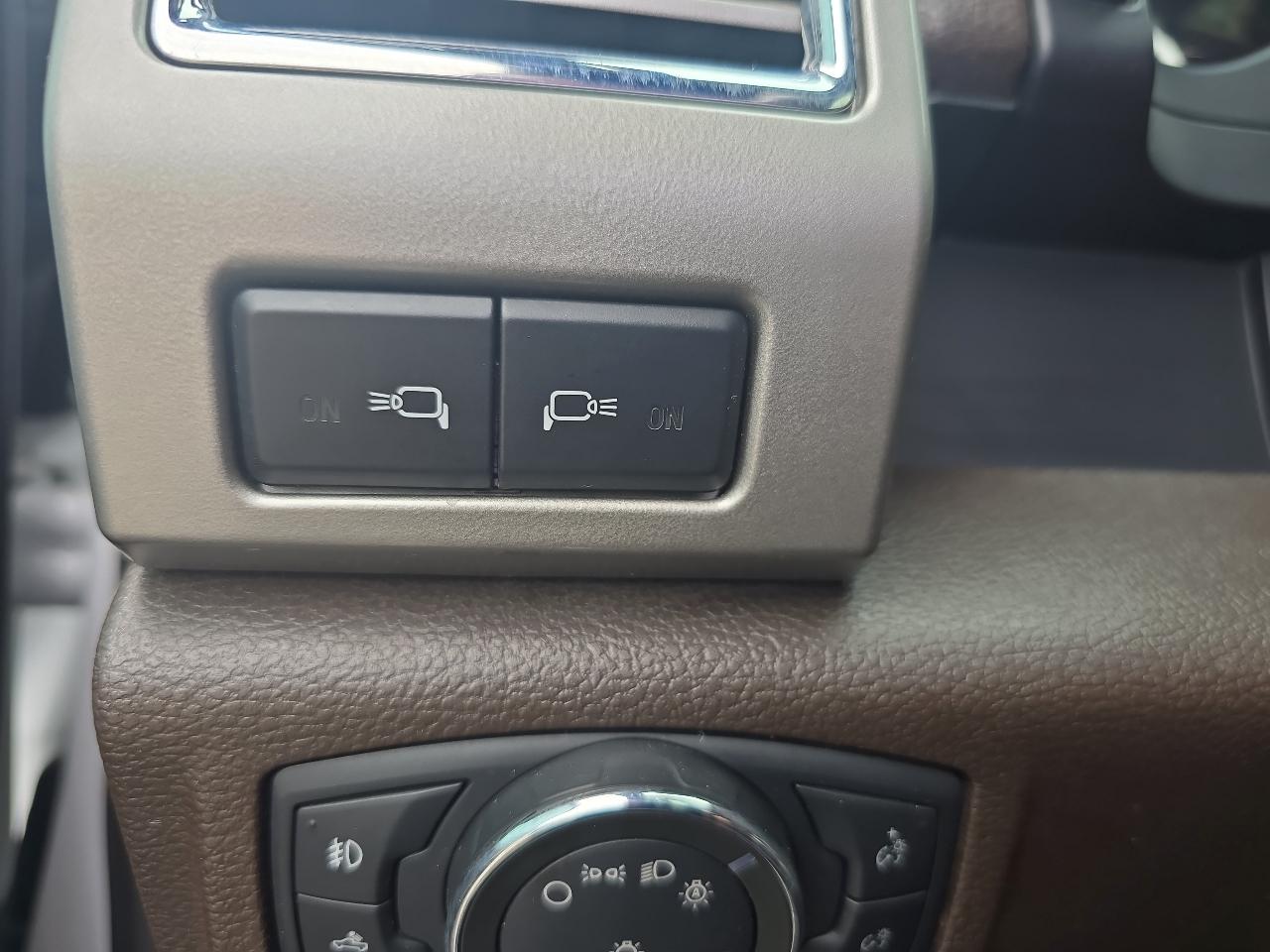 Ford F-150 4WD SuperCrew 145" King Ranch 2017