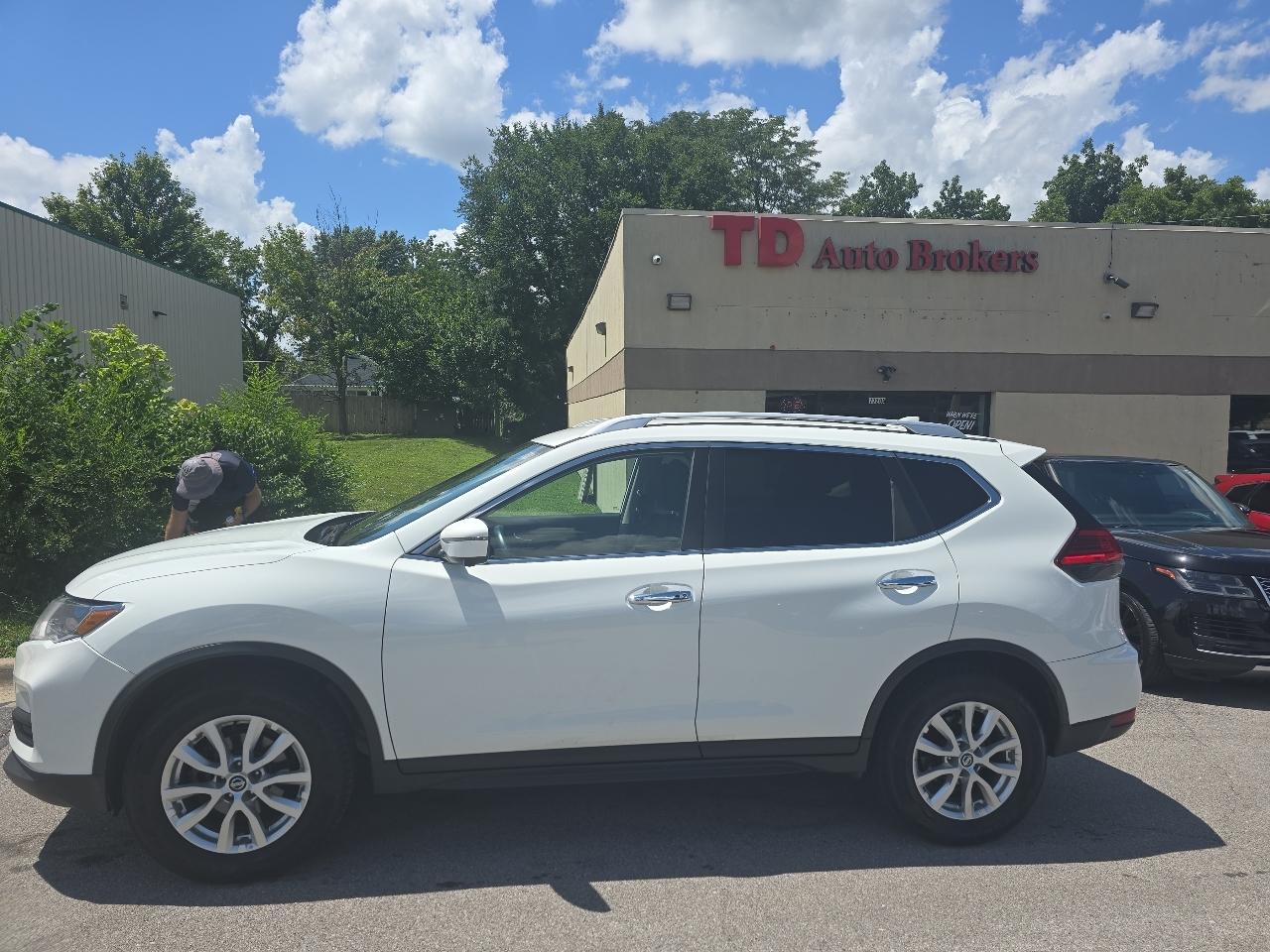 Nissan Rogue SV AWD 2017