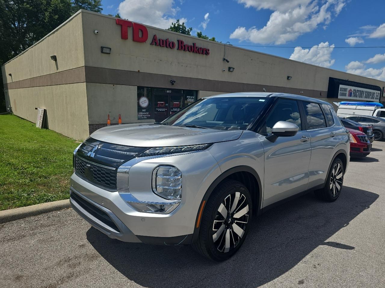 2025 Mitsubishi Outlander SE 2WD