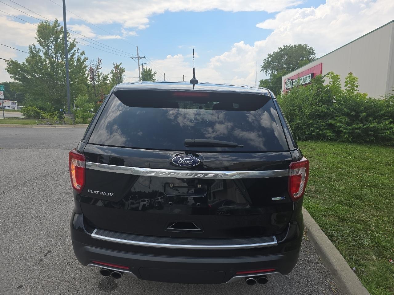 Ford Explorer Platinum AWD 2018