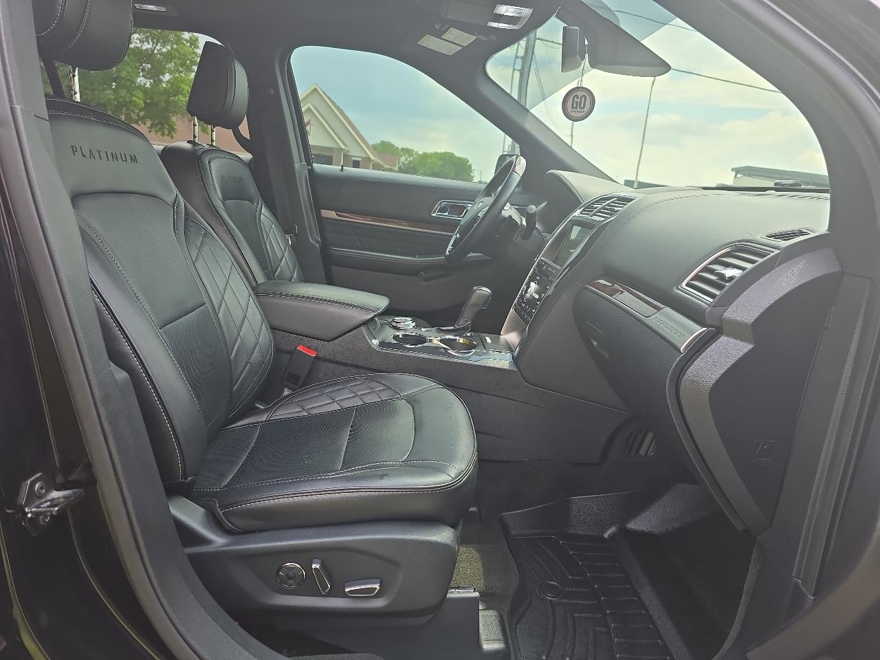 Ford Explorer Platinum AWD 2018
