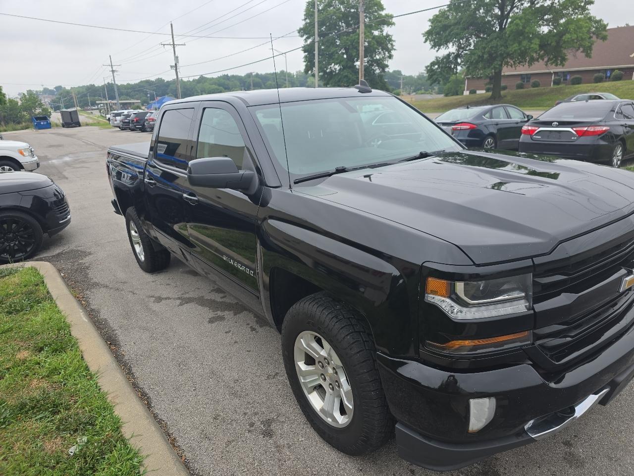 Chevrolet Silverado 1500 LT Crew Cab 4WD 2018