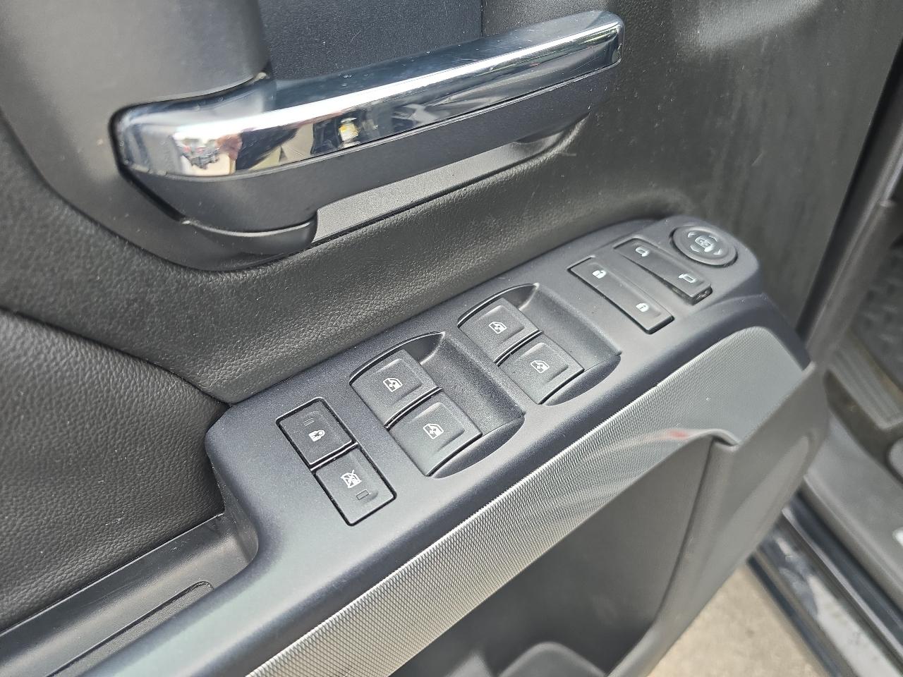 Chevrolet Silverado 1500 LT Crew Cab 4WD 2018