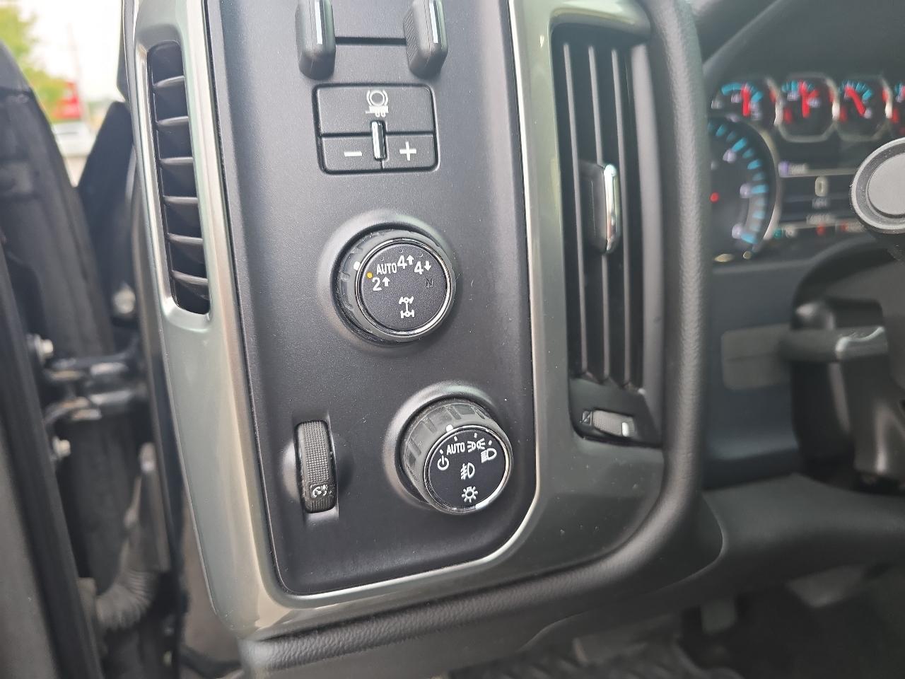 Chevrolet Silverado 1500 LT Crew Cab 4WD 2018