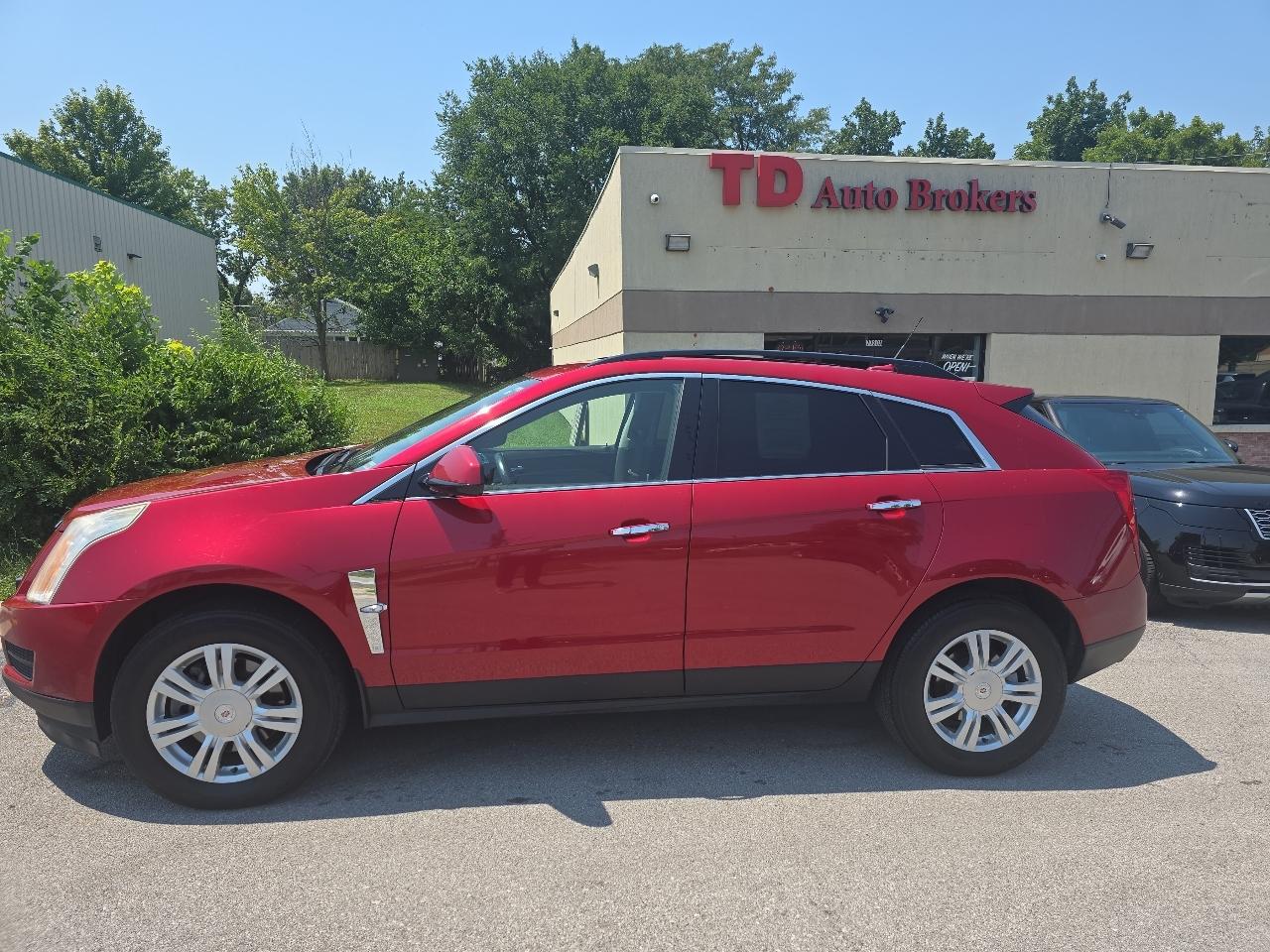 Cadillac SRX Base 2010