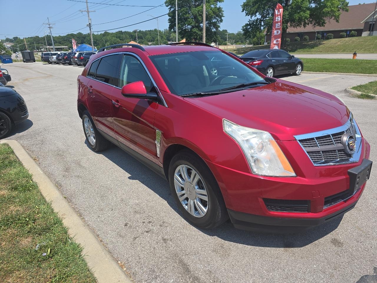 Cadillac SRX Base 2010
