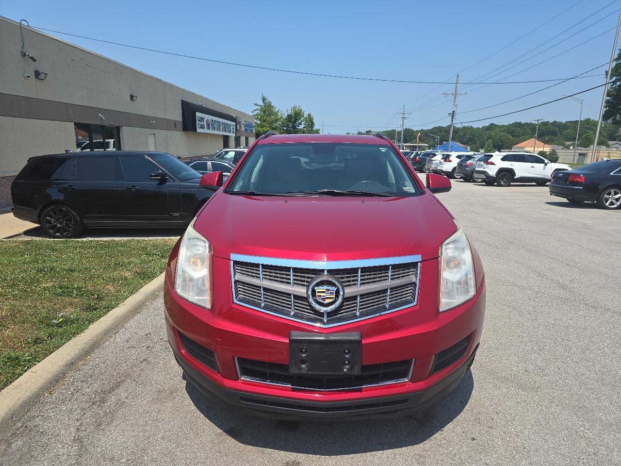 Cadillac SRX Base 2010