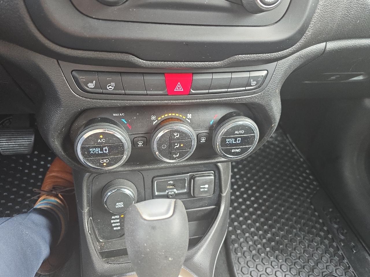Jeep Renegade Latitude 4WD 2017