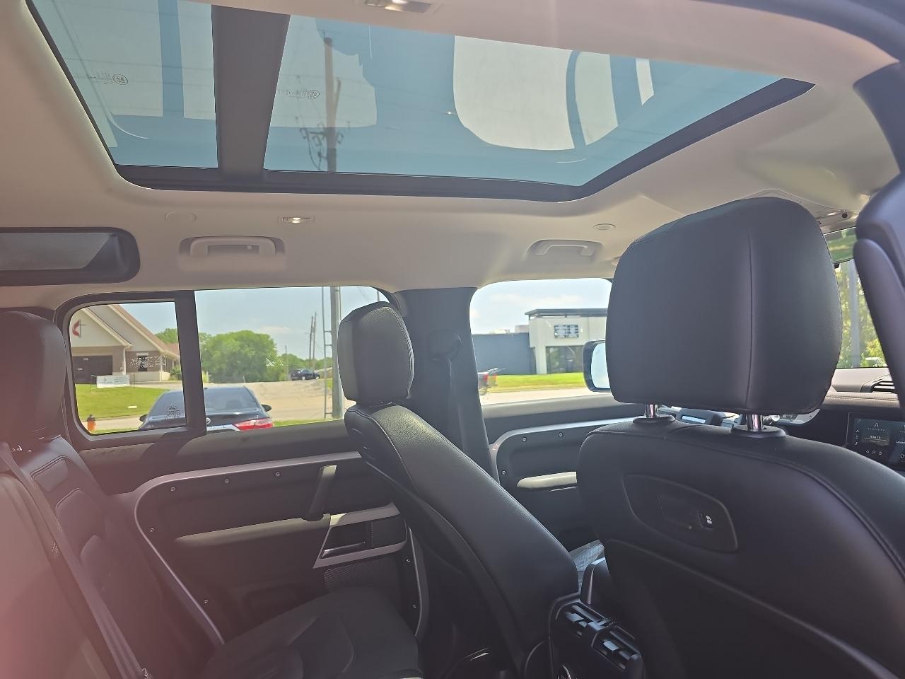 Land Rover Defender P400 110 HSE 2020