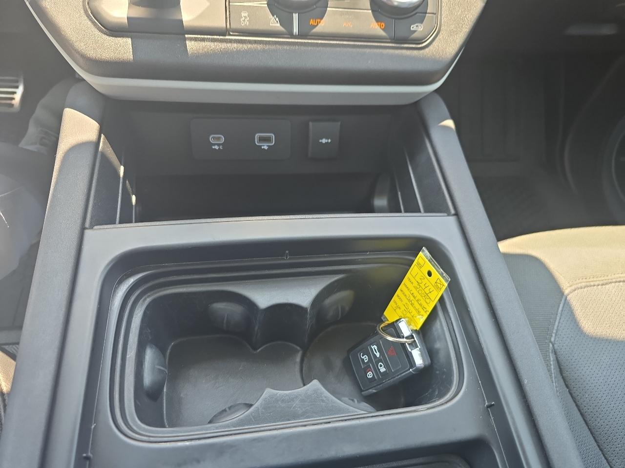 Land Rover Defender P400 110 HSE 2020