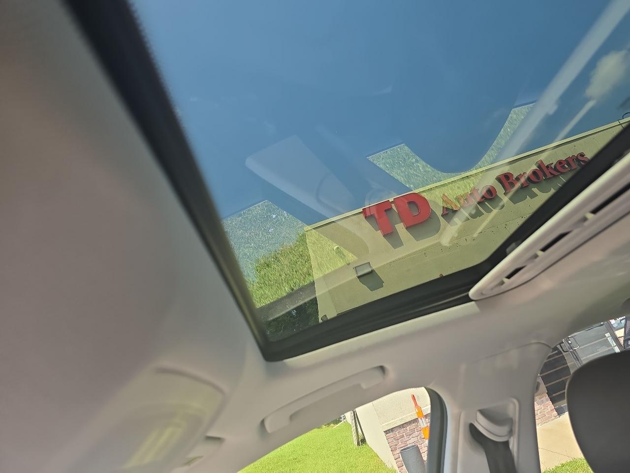 Audi A6 2.0T Premium Sedan FrontTrak Multitronic 2014