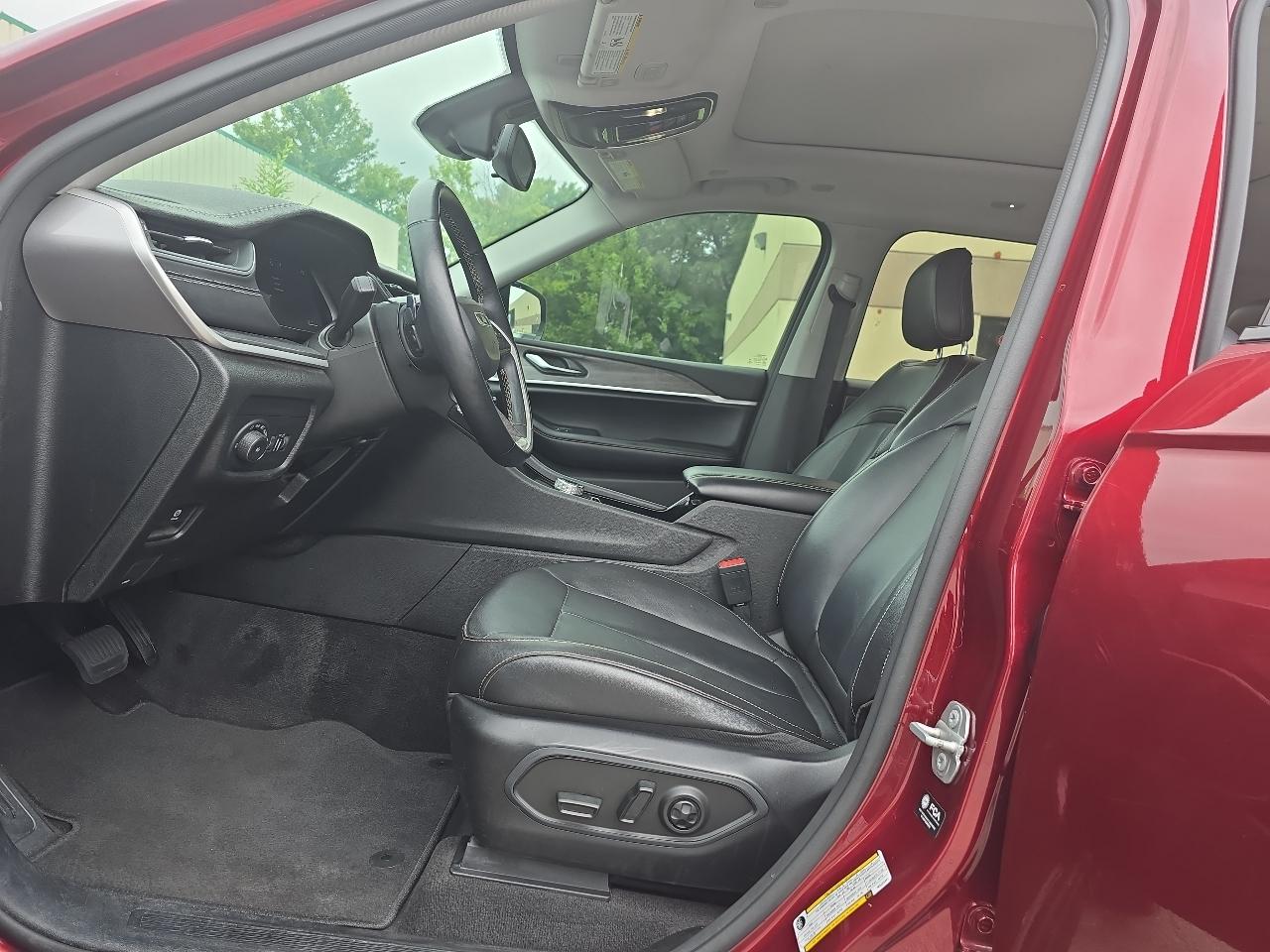 Jeep Grand Cherokee Limited 4WD 2021
