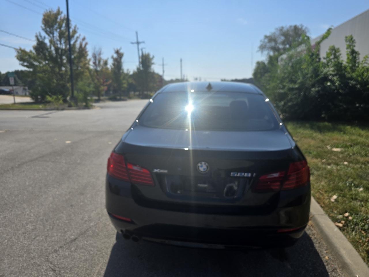 BMW 5-Series 528i xDrive 2016