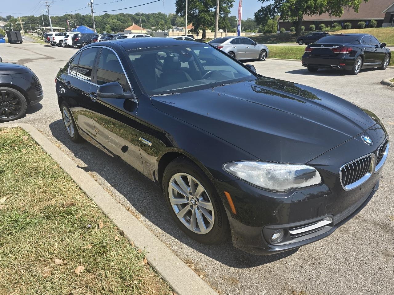 BMW 5-Series 528i xDrive 2016