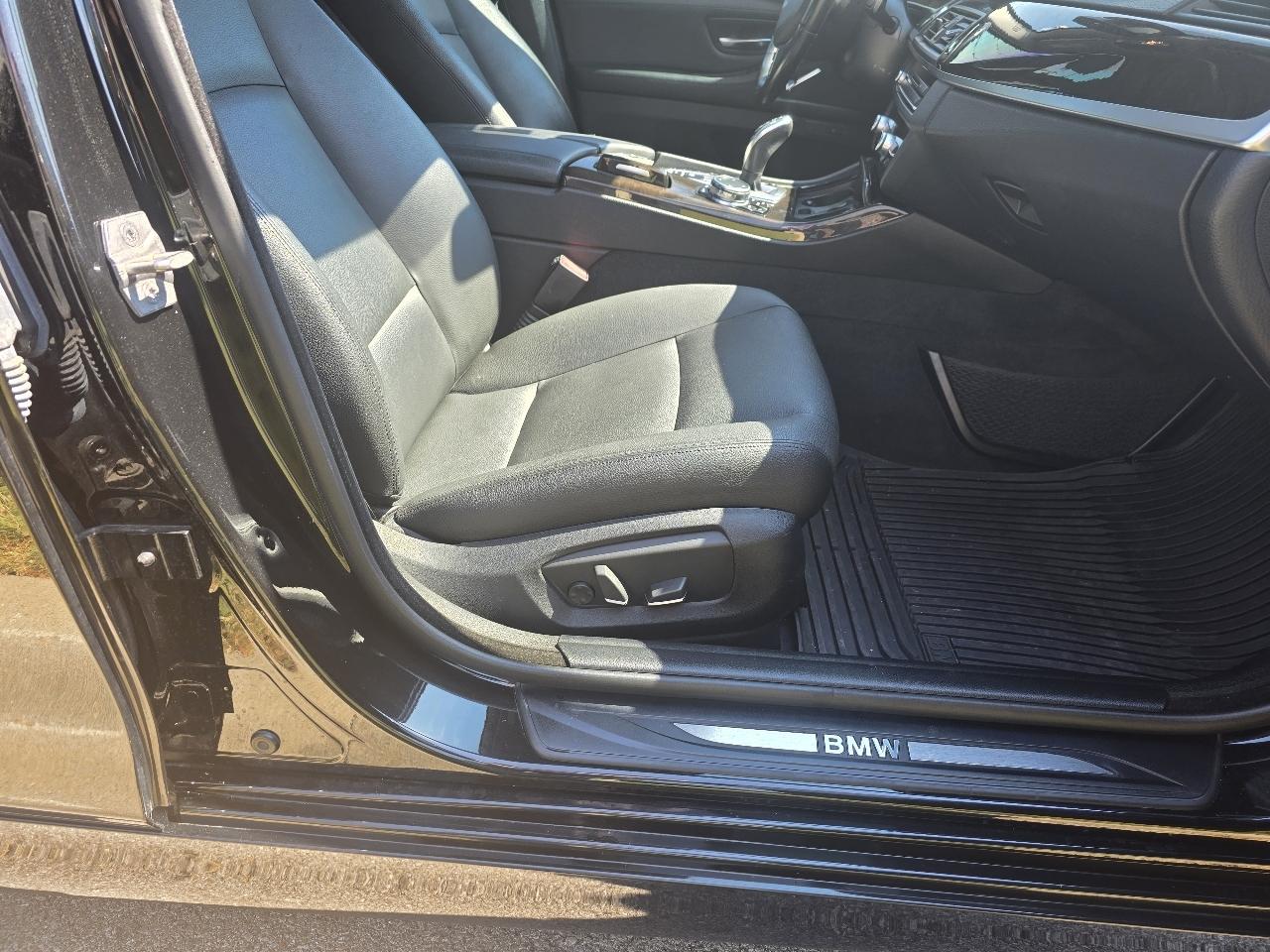 BMW 5-Series 528i xDrive 2016