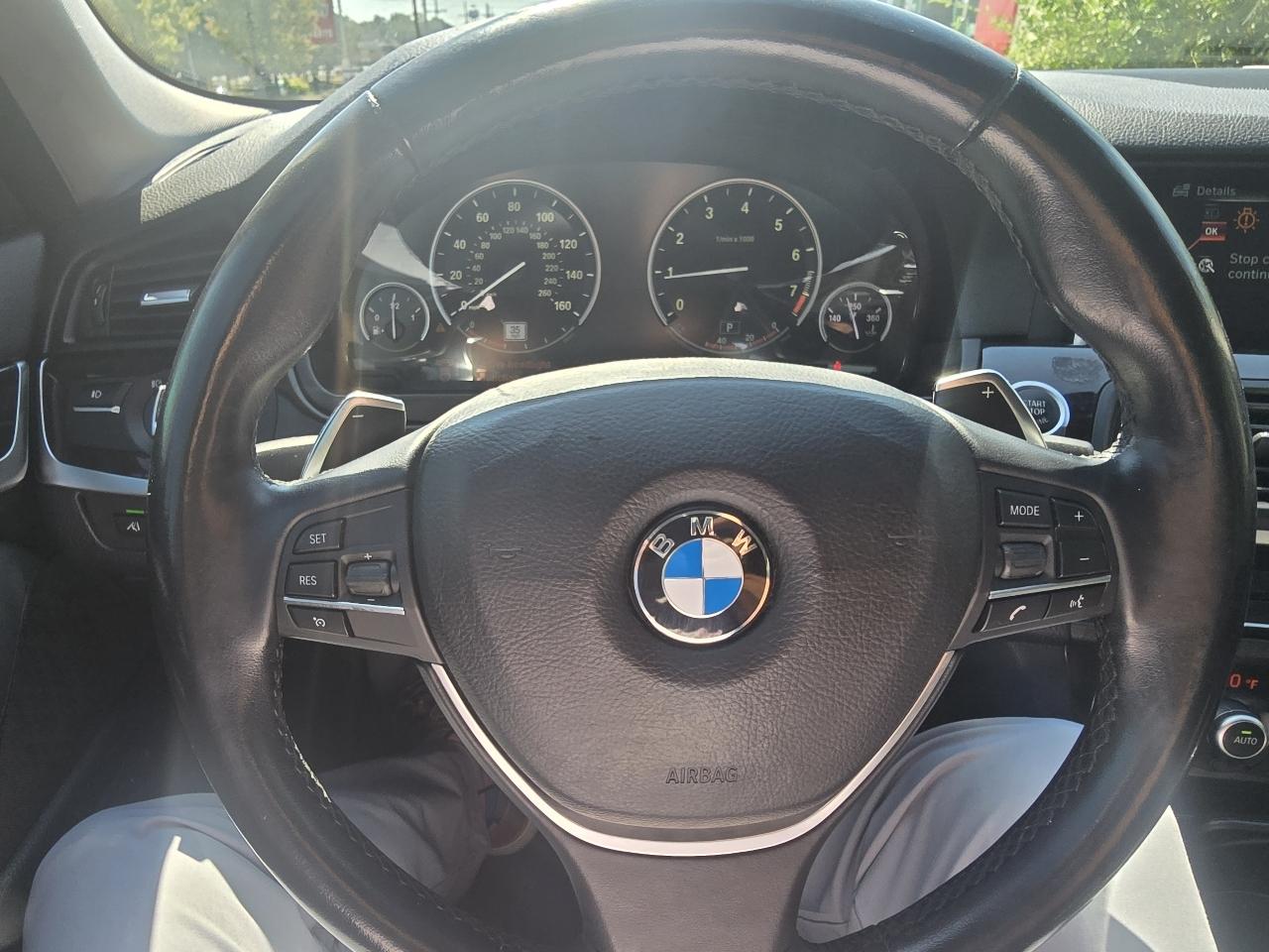 BMW 5-Series 528i xDrive 2016
