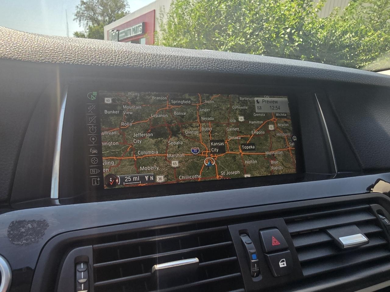 BMW 5-Series 528i xDrive 2016