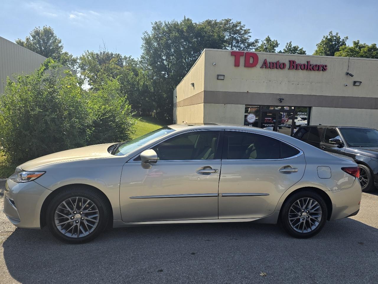 Lexus ES 350 Sedan 2018